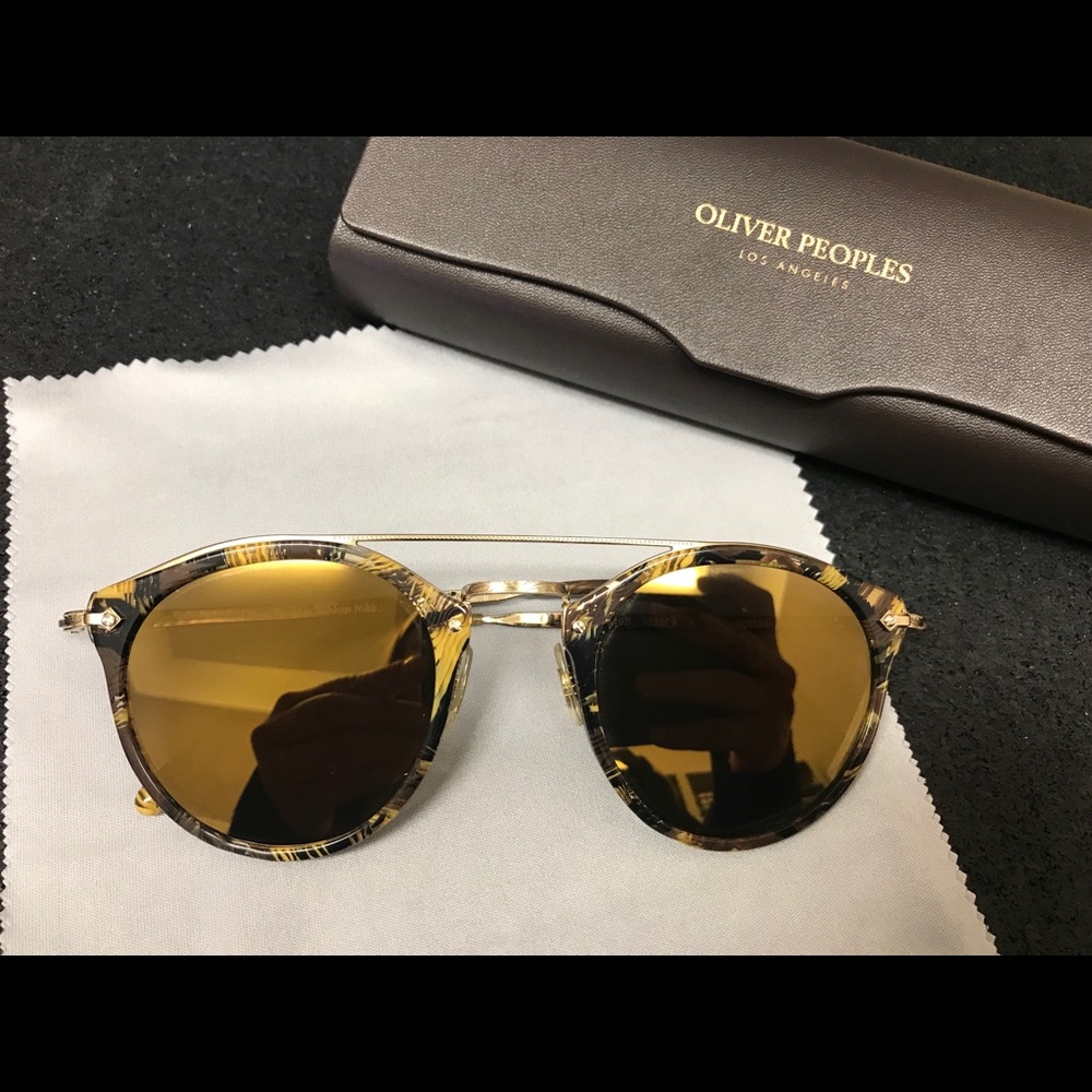 NEARLY NEW!! Oliver People’s Remick Sunglasses